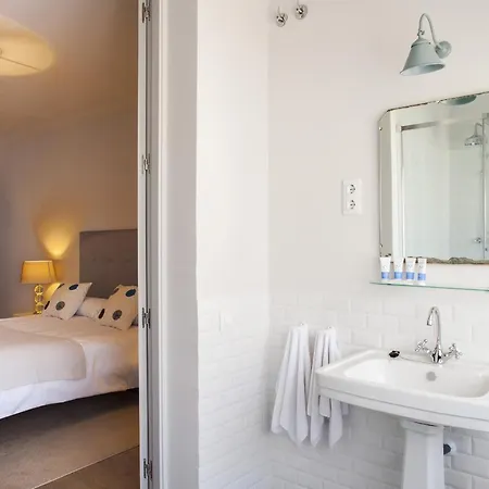 Ola Living Broto Apartment Barcelona Exterior photo
